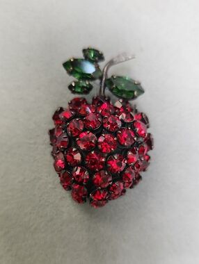 Schreiner Red Crystal Strawberry Brooch with Green Leaf Accents - Women Jewelry